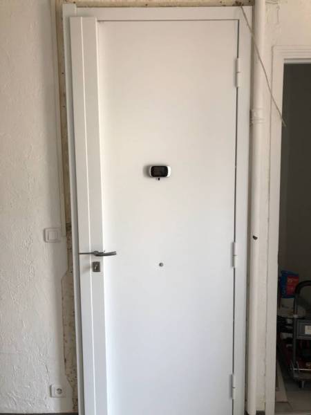 Pose d'un blindage complet pour porte 1 vantail à TOULON St Jean