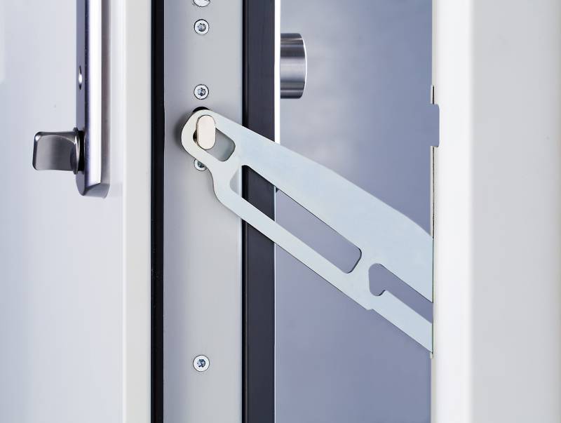 Entrebâilleur semi-automatique pour votre serrure FICHET à La Seyne