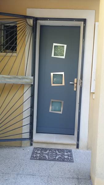 Bloc porte Styléa pour villa varoise moderne à Toulon Var