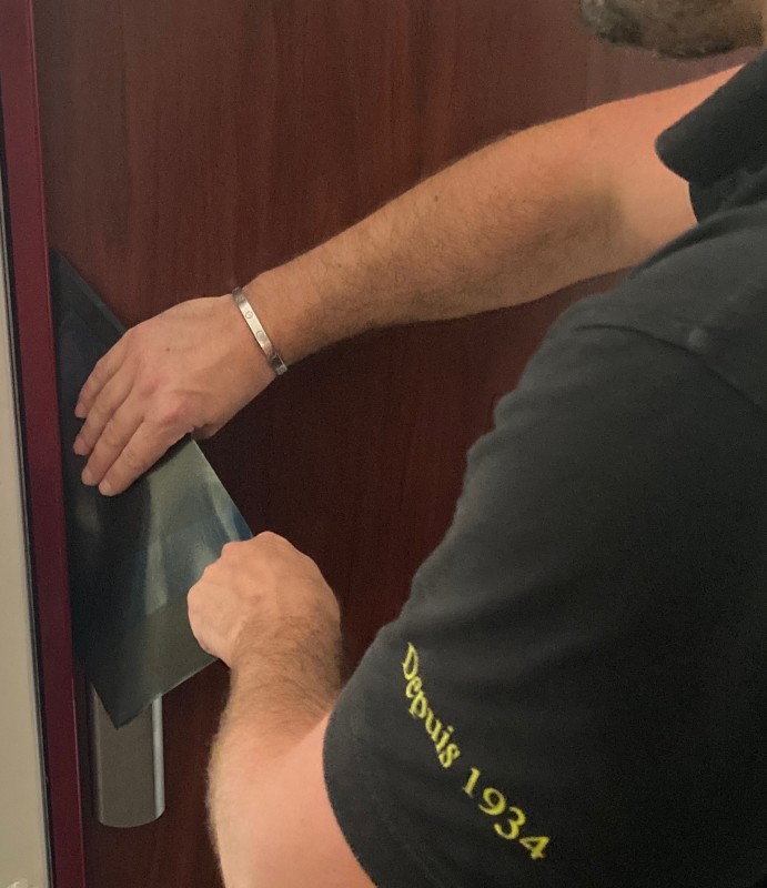 Ouverture de porte claquée à Toulon, proche La Garde par IDS Alessis